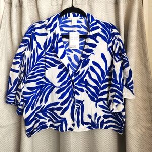 NWT H&M Oversized Resort Shirt Blue Floral Small